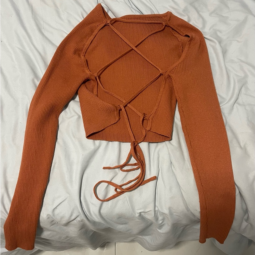 Tie back shirt